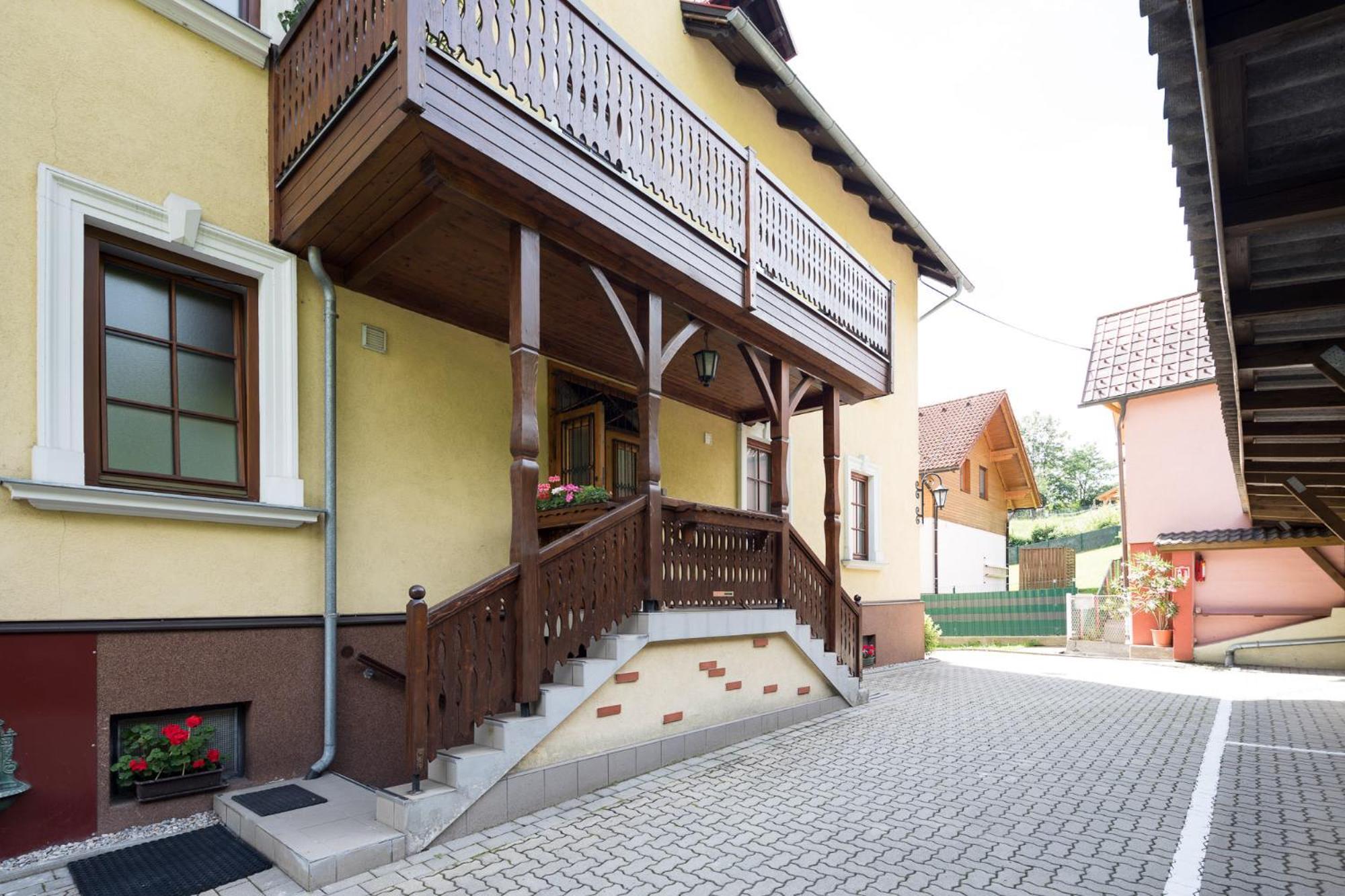 Villa Ganzstein Mürzzuschlag Εξωτερικό φωτογραφία